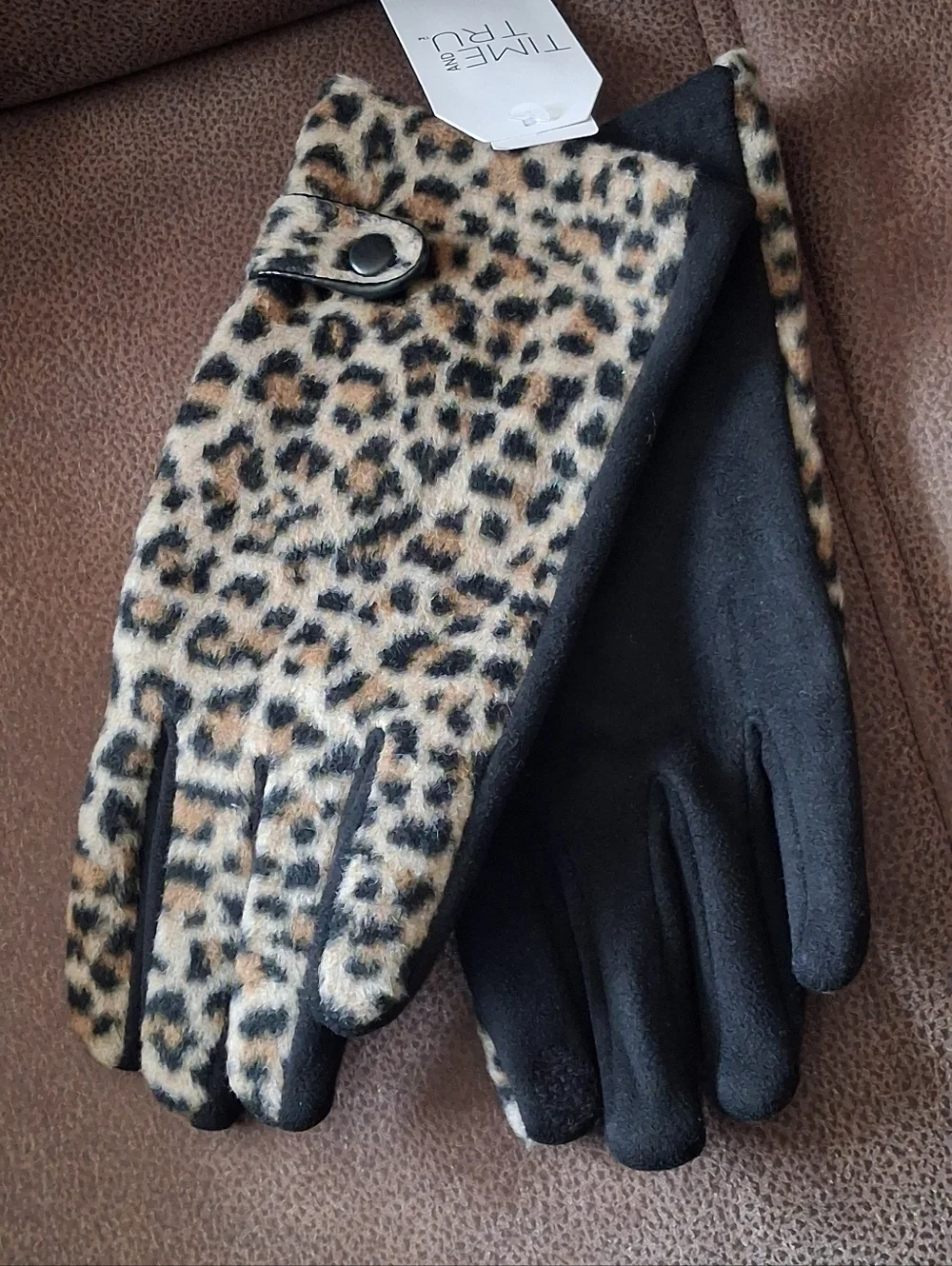 Time And Tru Leopard Print Faux Fur Gloves - Black & Tan L-XL
